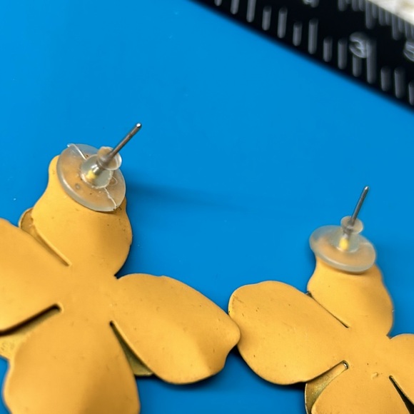 🖤TRAFANI earrings - Picture 8 of 11